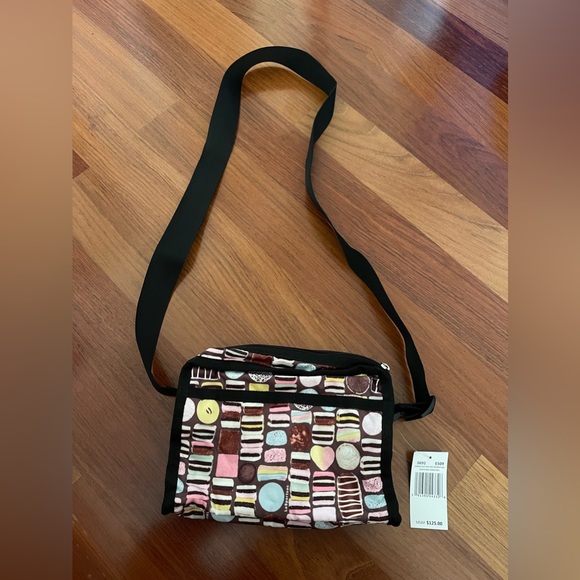 NWT Lesportsac Gabrielle East/West Crossbody Bag - Picture 3 of 11